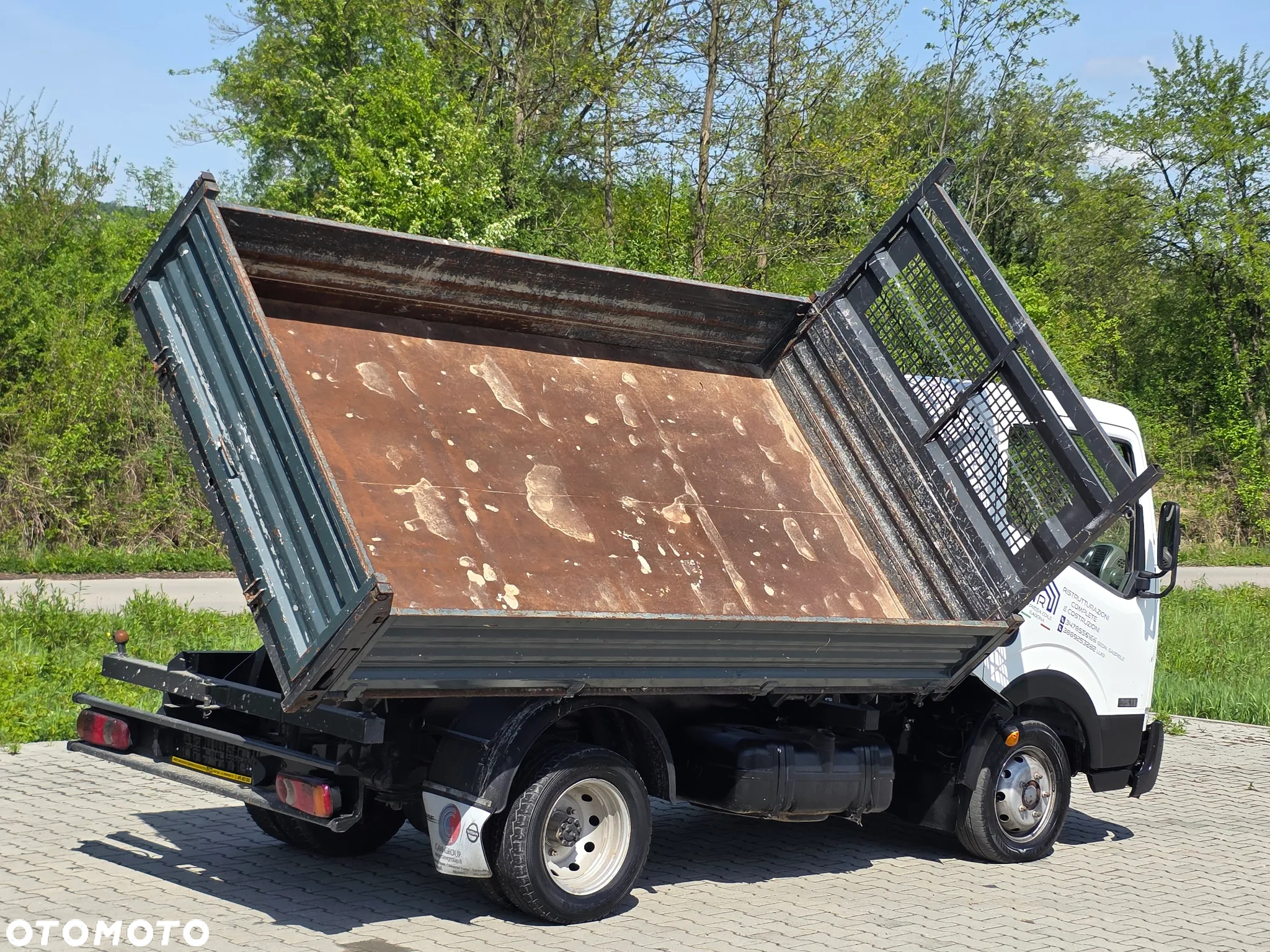 Nissan Cabstar 35.11 Wywrotka/Kiper 3-Stronny ! Oryginał ! Z Włoch  ! - 9
