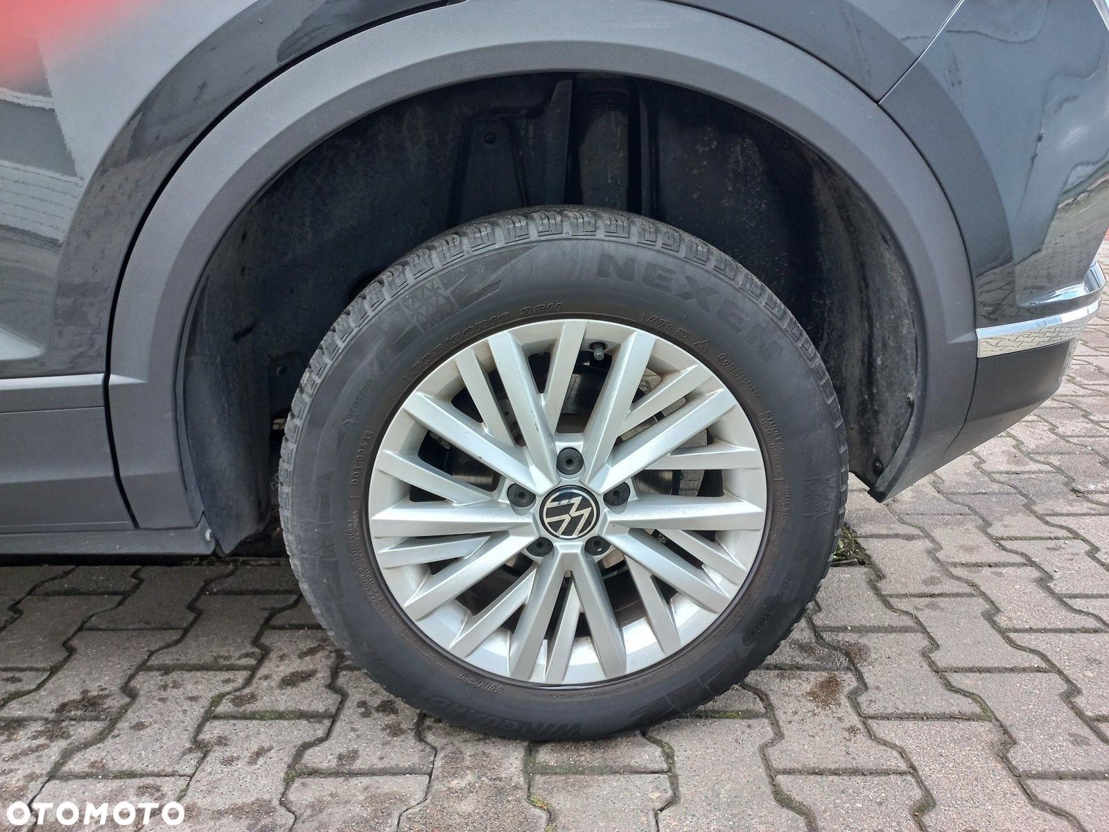 Volkswagen T-Roc - 31