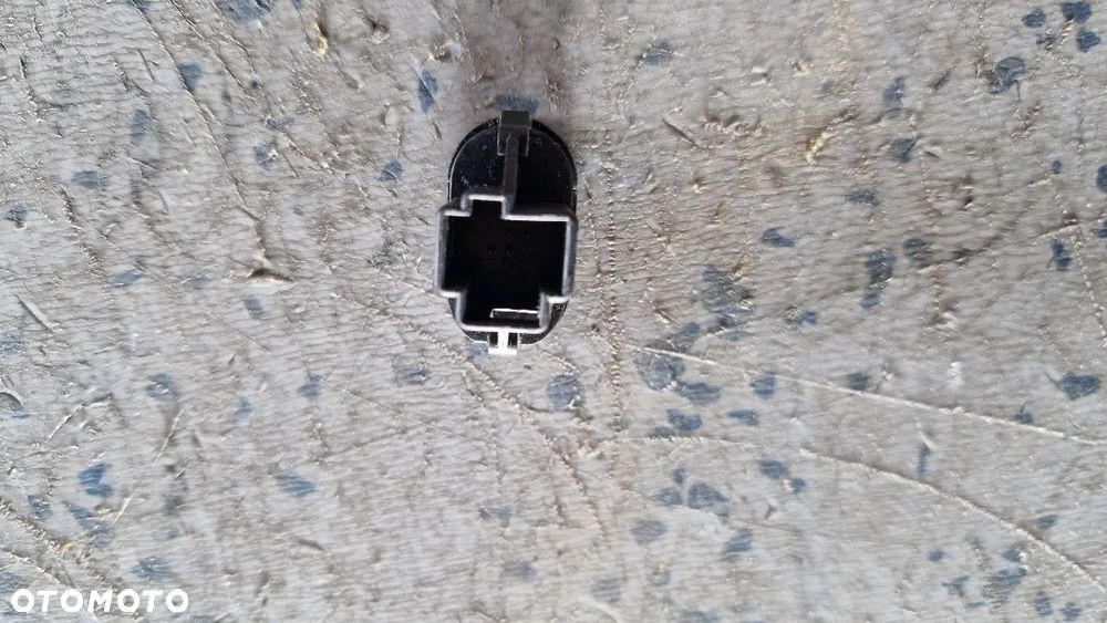 FORD FOCUS MK I PRZEŁĄCZNIK SZYB PRAWY - 2