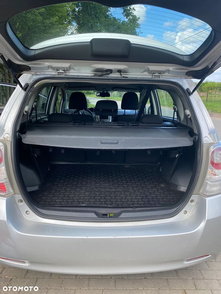 Toyota Verso 1.8 Sol plus NAVI 7os MS - 7