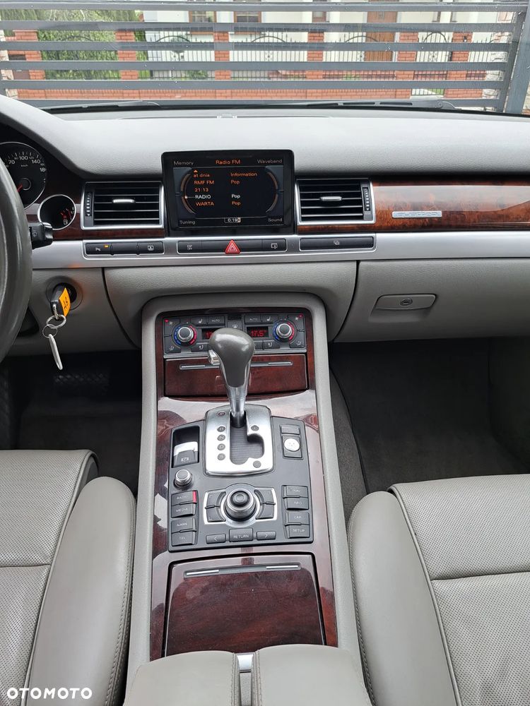 Audi A8 4.2 TDI DPF L Quattro - 12