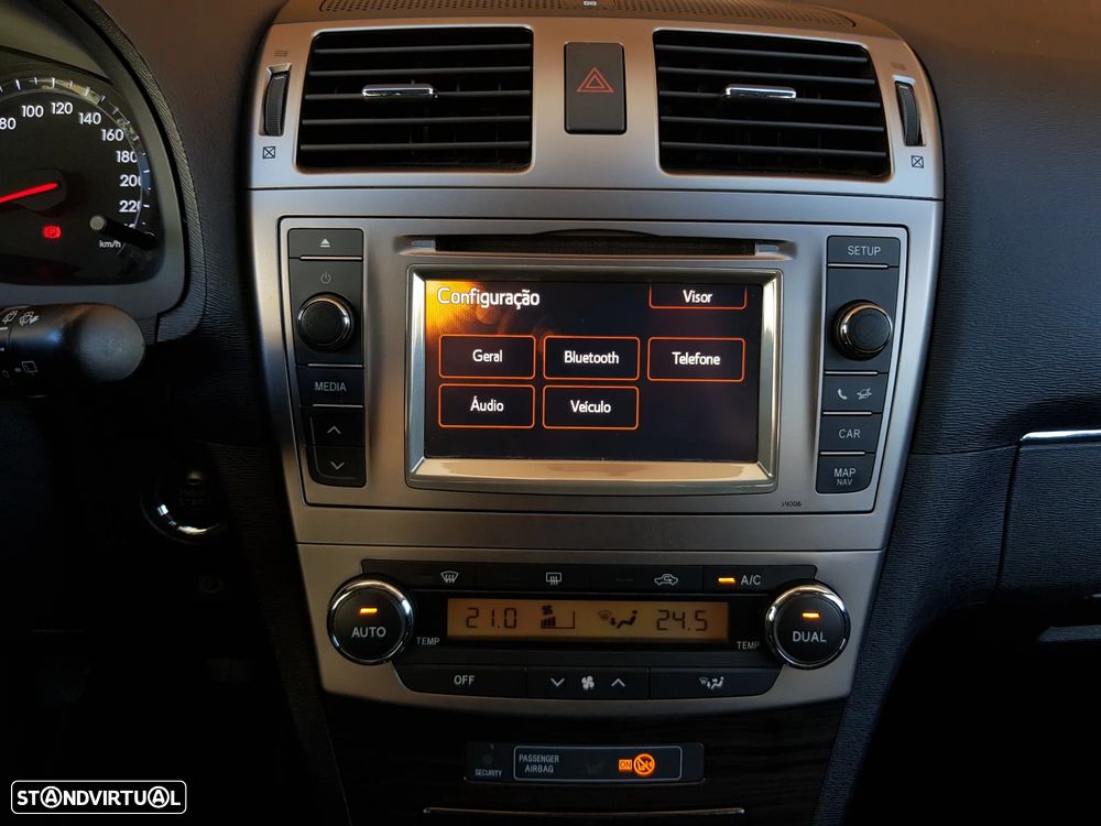 Toyota Avensis SW 2.0 D-4D Luxury+Navi - 17