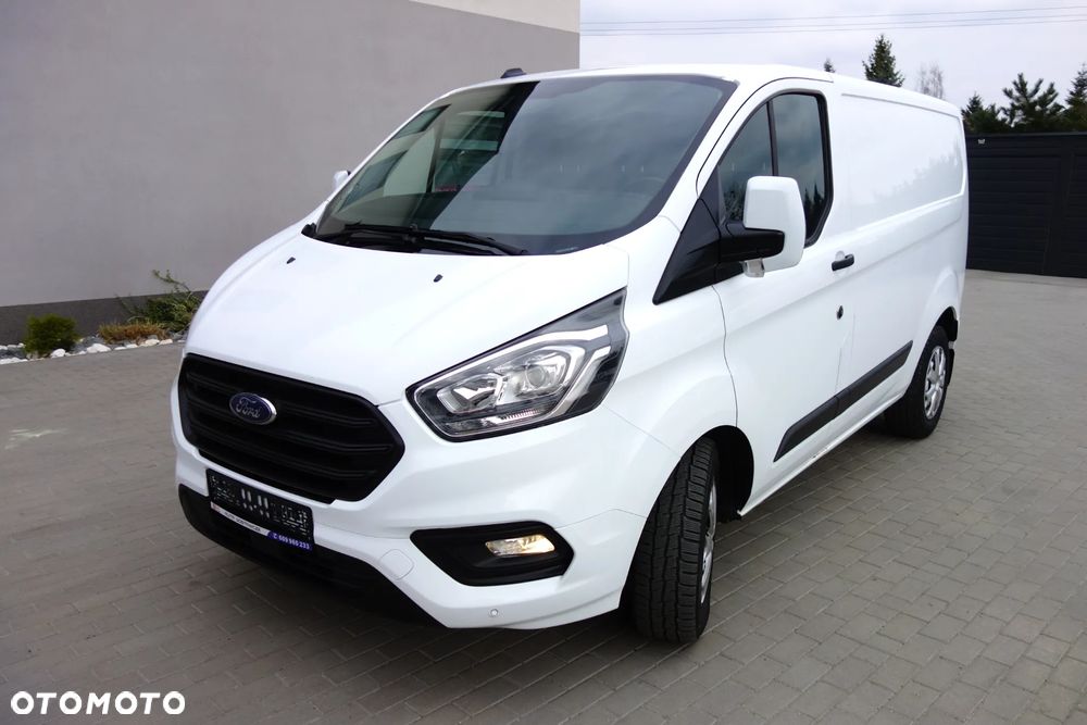 Ford Transit Custom Automat 2.0 Ecoblue 130 KM L1H1 Klima - 26