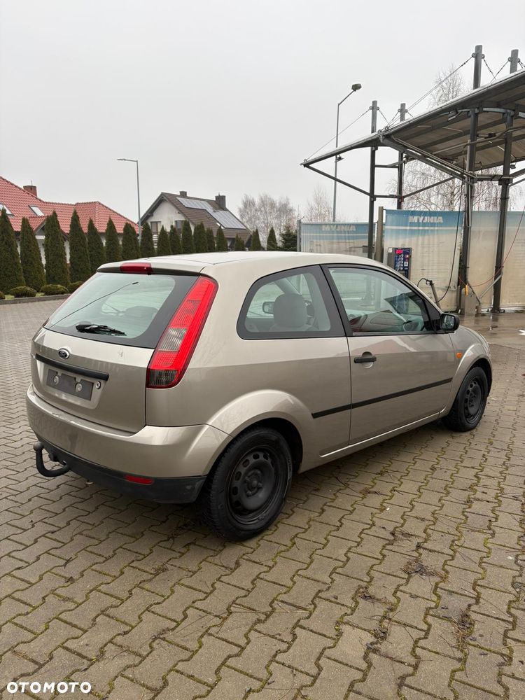 Ford Fiesta 1.4 - 3