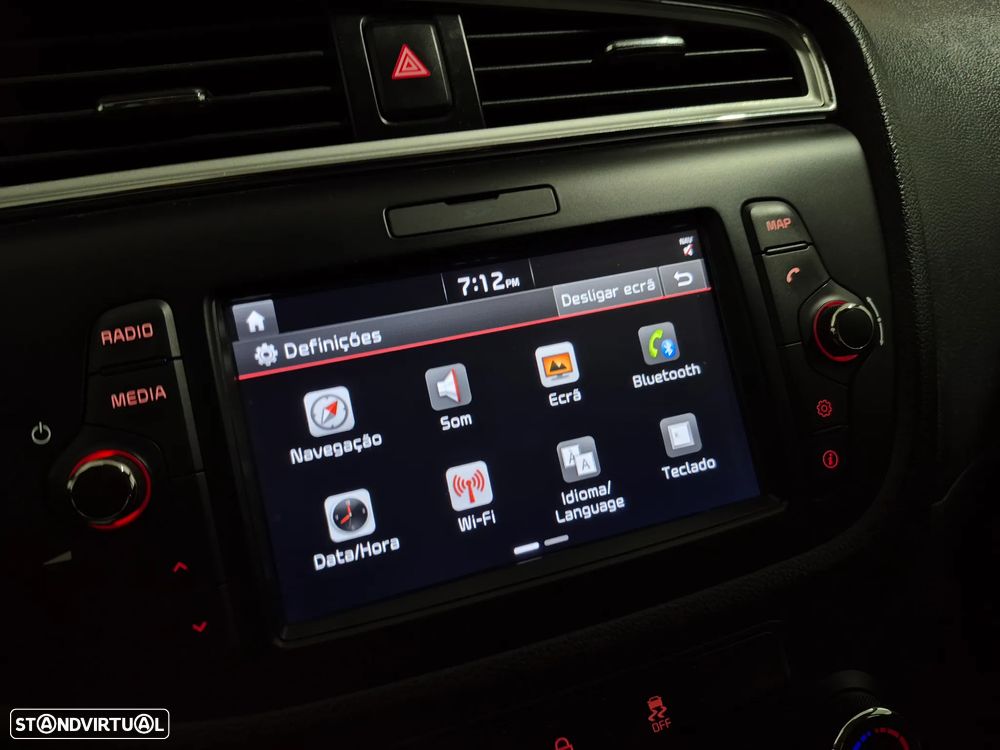 Kia Ceed SW 1.4 CRDi LX - 12