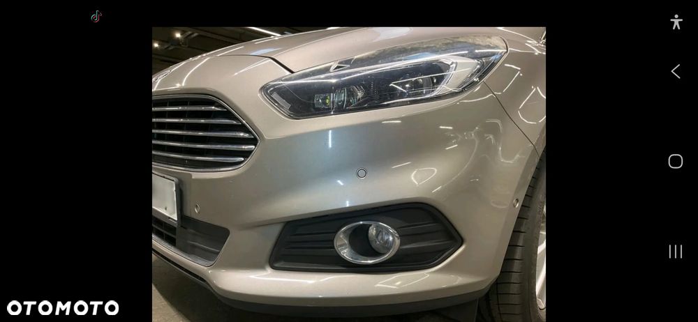 Ford S-Max 2.0 TDCi Titanium PowerShift - 24