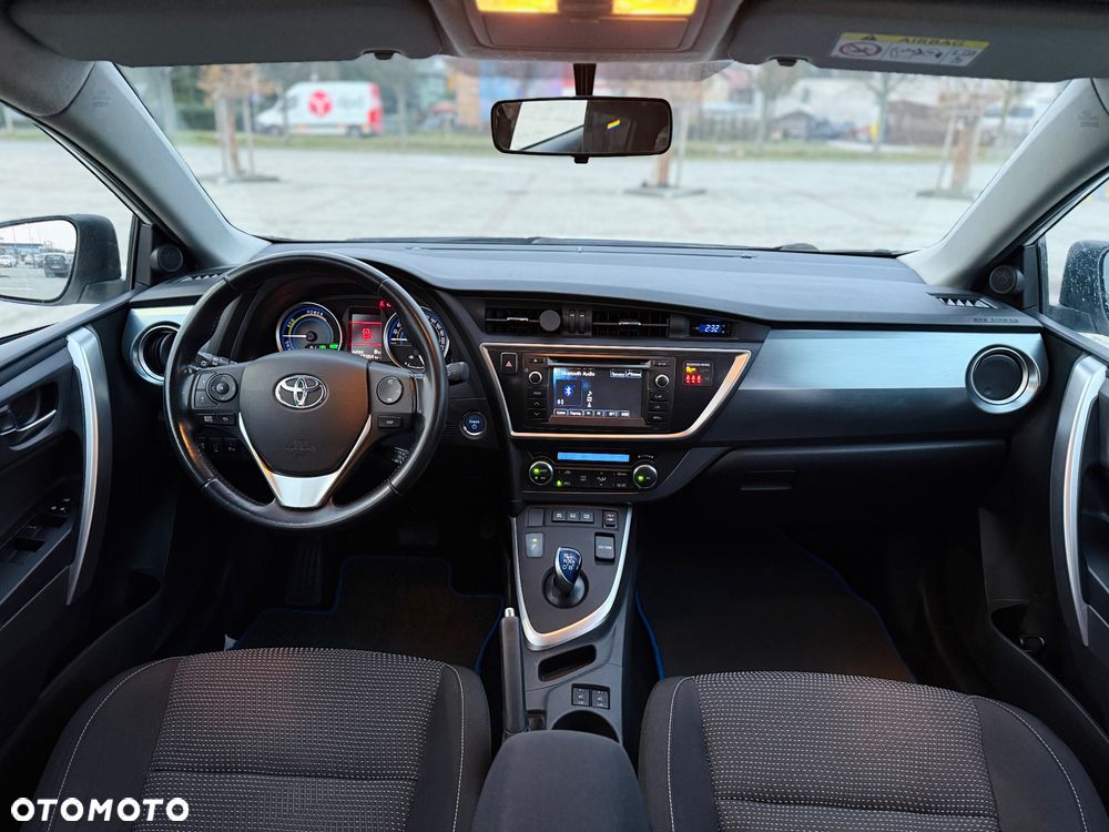 Toyota Auris 1.8 HSD Luna - 7