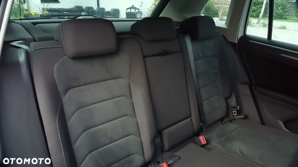 Volkswagen Tiguan - 27