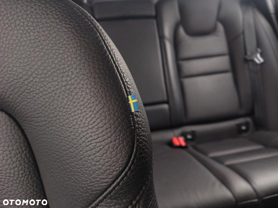 Volvo V60 - 40
