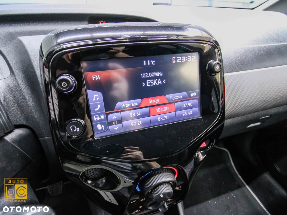 Peugeot 108 VTI 72 Stop&Start Top Allure - 23