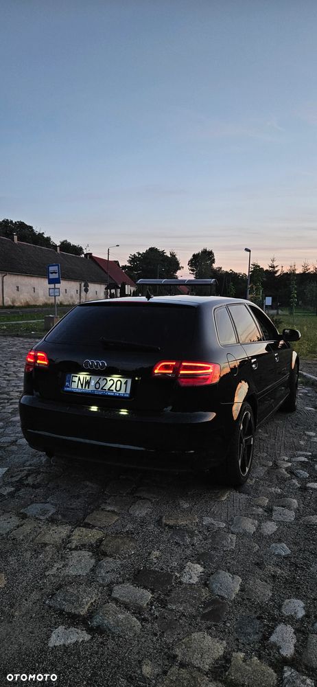 Audi A3 Sportback - 16