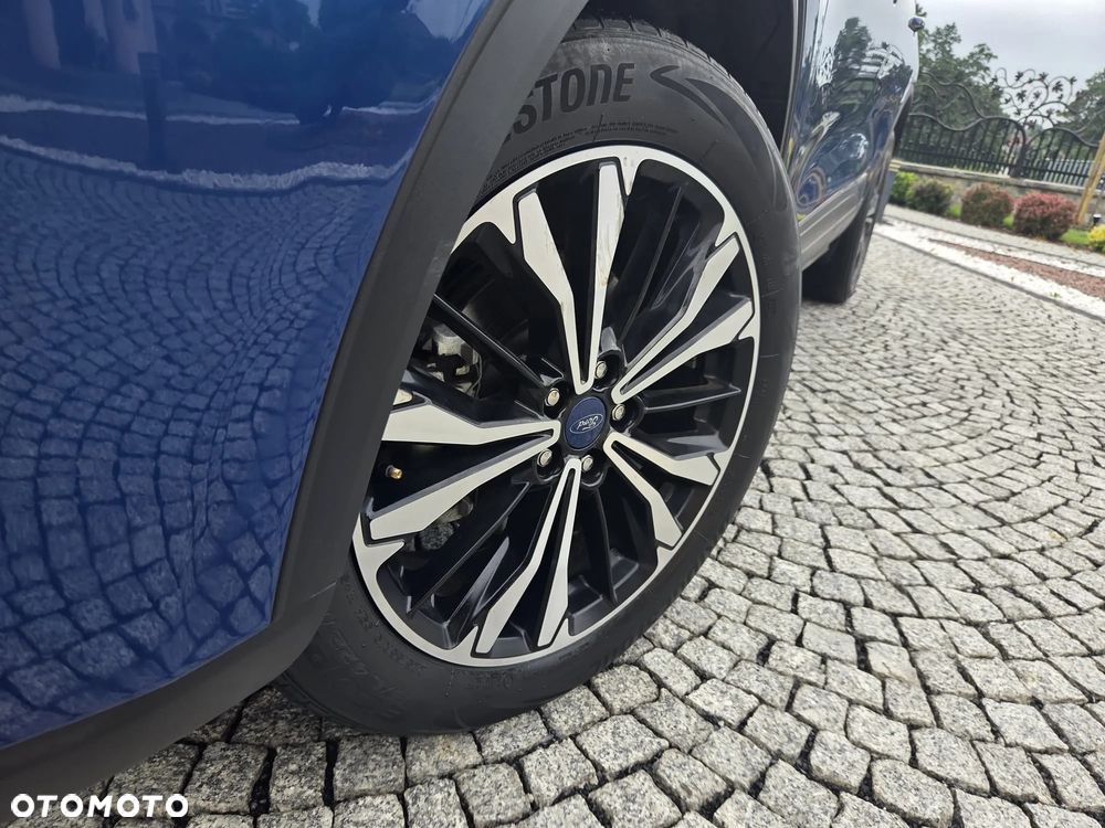 Ford Kuga 2.0 EcoBoost 4x4 Titanium - 40