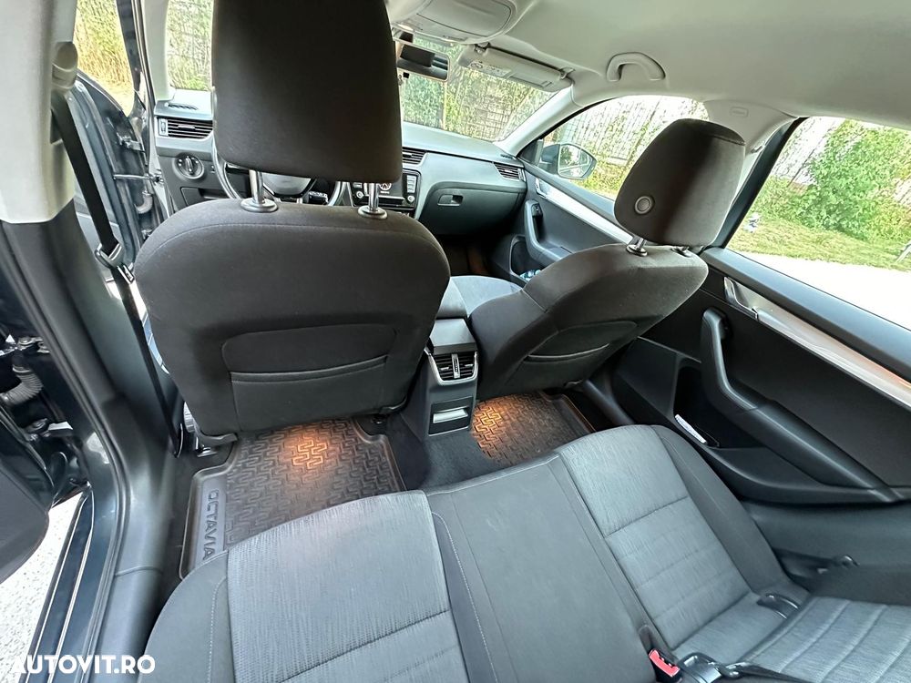 Skoda Octavia 1.6 TDI Style - 9