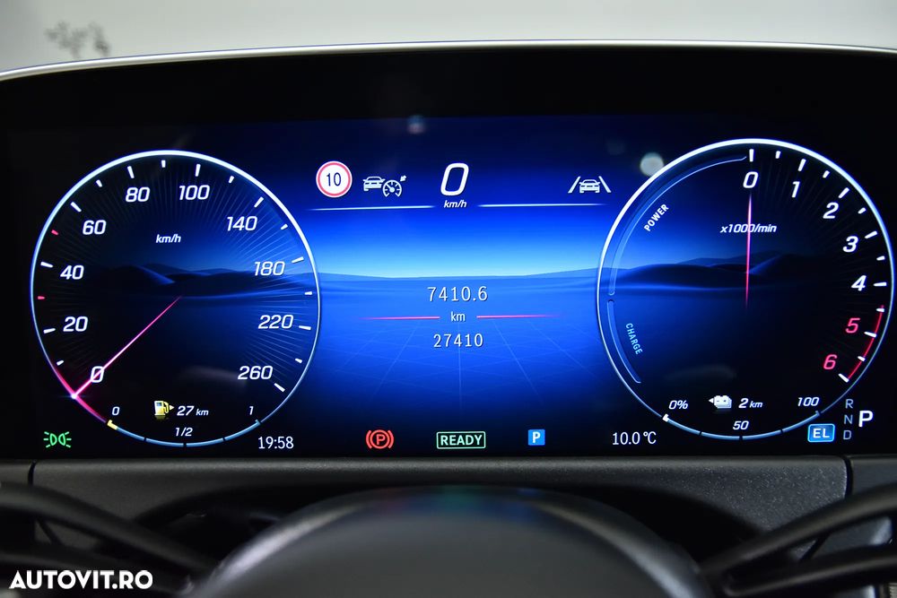 Mercedes-Benz E - 12