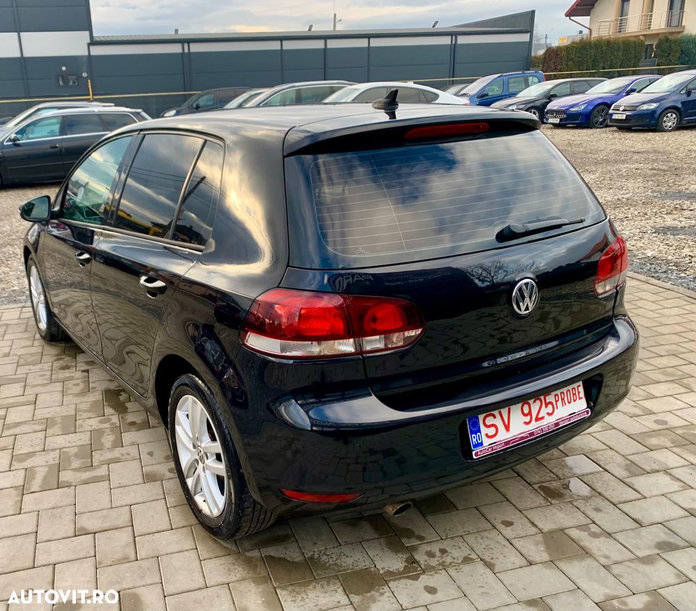 Volkswagen Golf 1.6 TDI DPF BlueMotion - 5