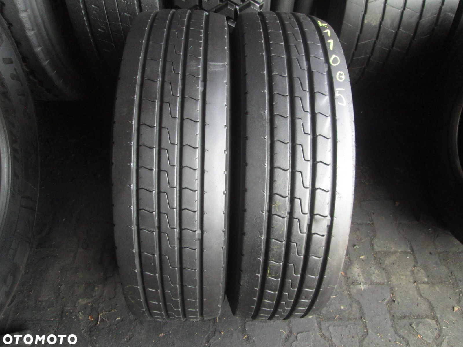 Opony ciężarowe 215/75R17.5 Dunlop SP346. Opony ciężarowe - 2