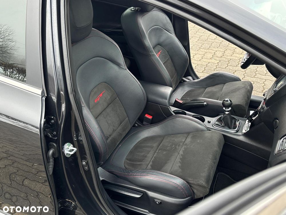 Kia Ceed 1.6 T-GDI GT XL - 9
