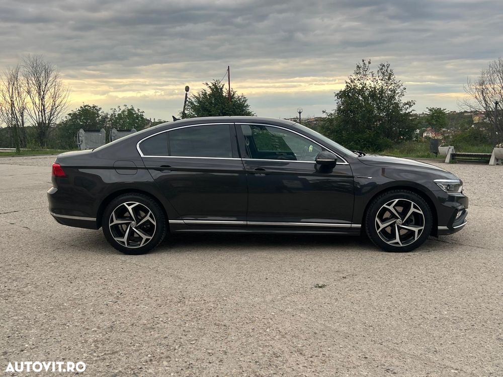Volkswagen Passat 2.0 TDI DSG R Executive - 11