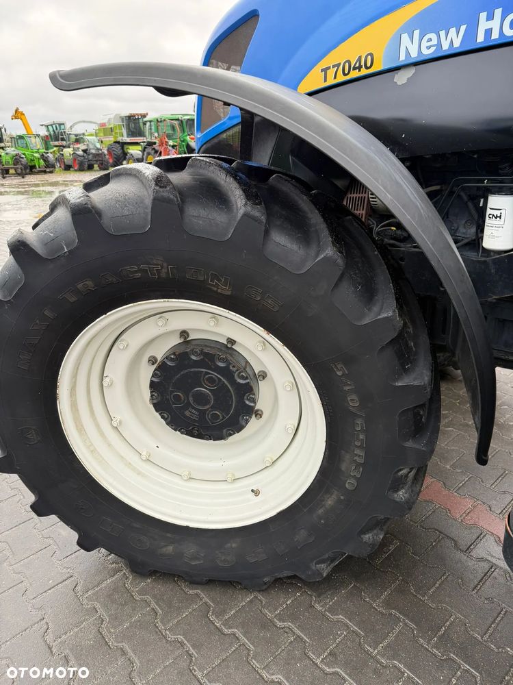 New Holland T7040  T7050 t 7.215 case puma - 19
