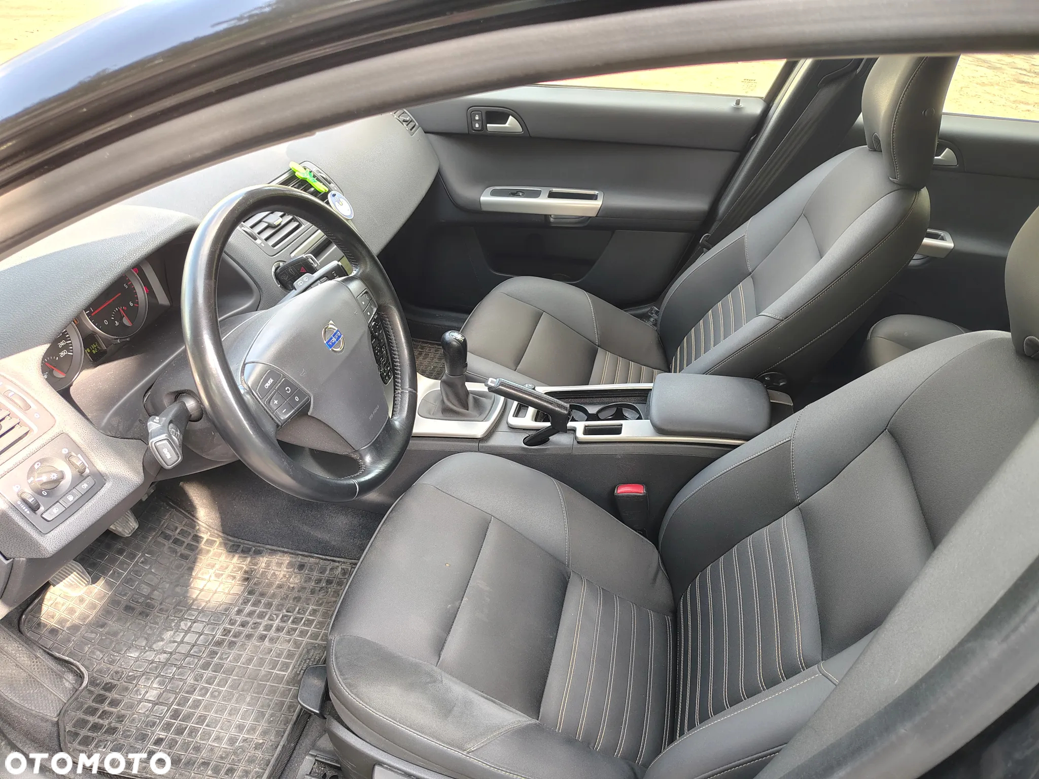 Volvo V50 2.0D - 11