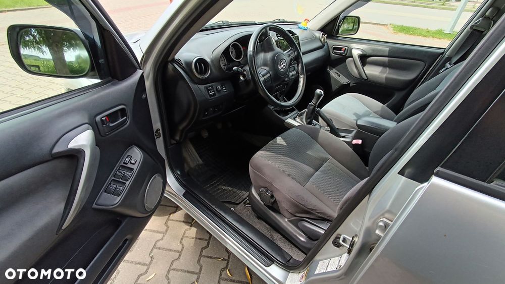 Toyota RAV4 2.0 D-4D Luna - 13