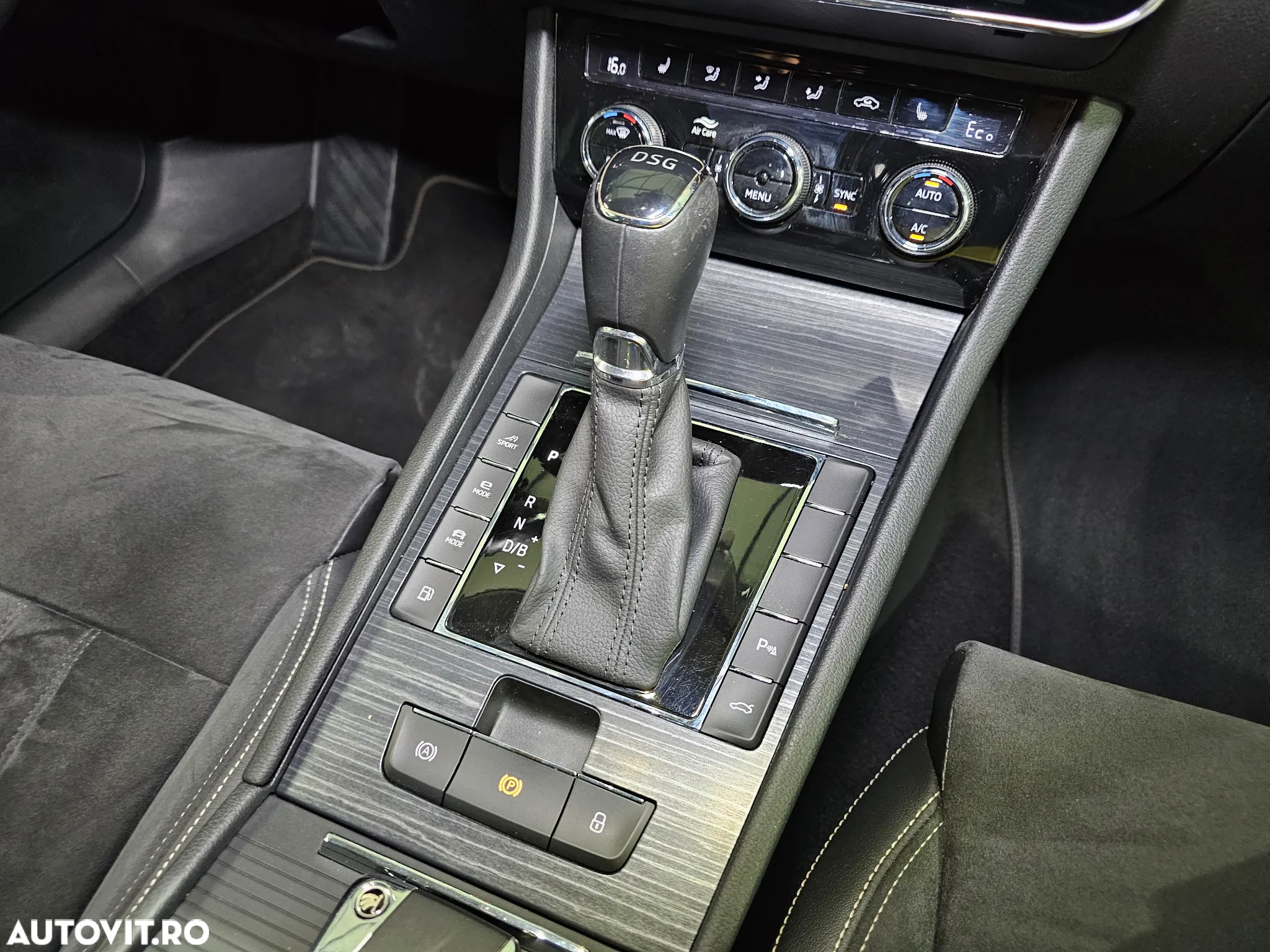 Skoda Superb Combi 1.4 TSI PHEV Style - 18