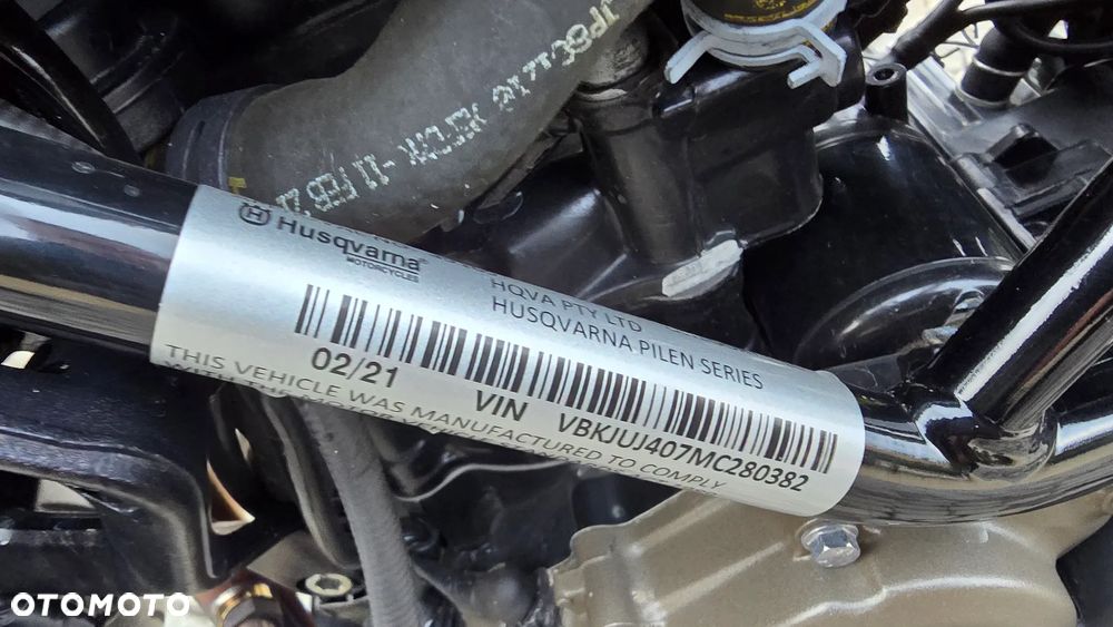 Husqvarna Vitpilen - 32