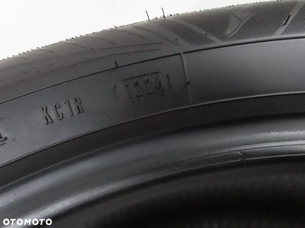 205/55R19 OPONA CAŁOROCZNA Goodyear Vector 4Seasons Gen-3 97V - 2