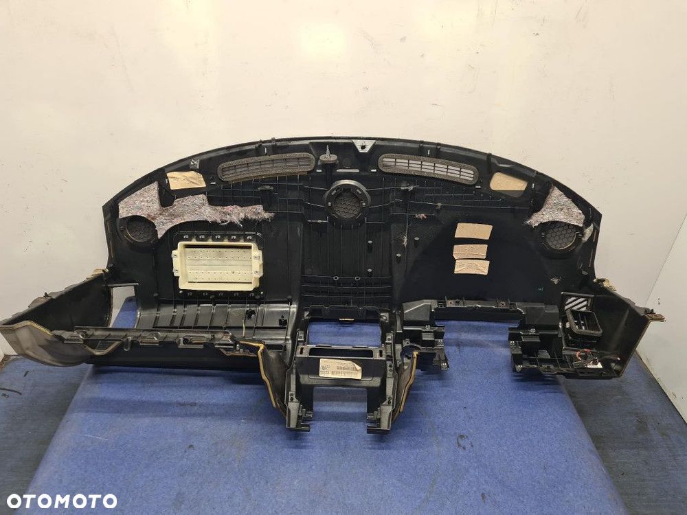 CHRYSLER 300C 3.0 CRD DESKA ROZDZIELCZA - 13