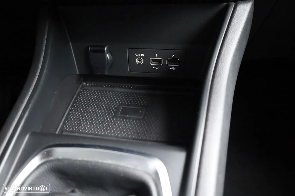 Renault Captur 1.0 TCe Intens - 23