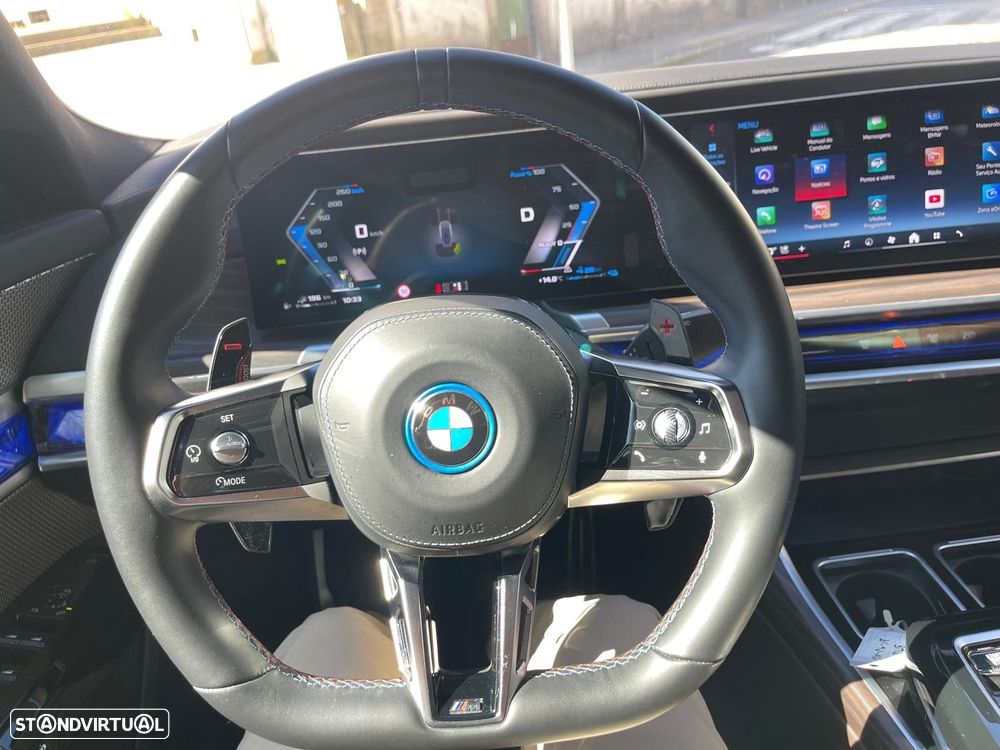 BMW 760 M760e xDrive - 25