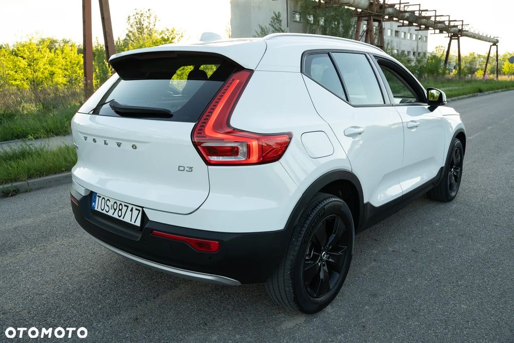 Volvo XC 40 D3 Momentum - 10
