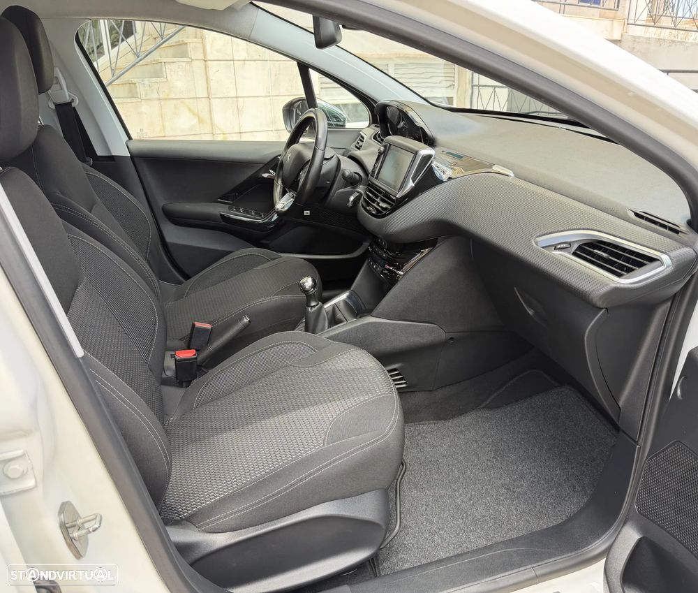 Peugeot 208 1.6 BlueHDi Allure - 13