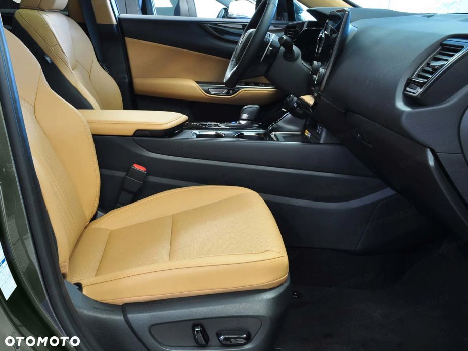 Lexus NX - 8