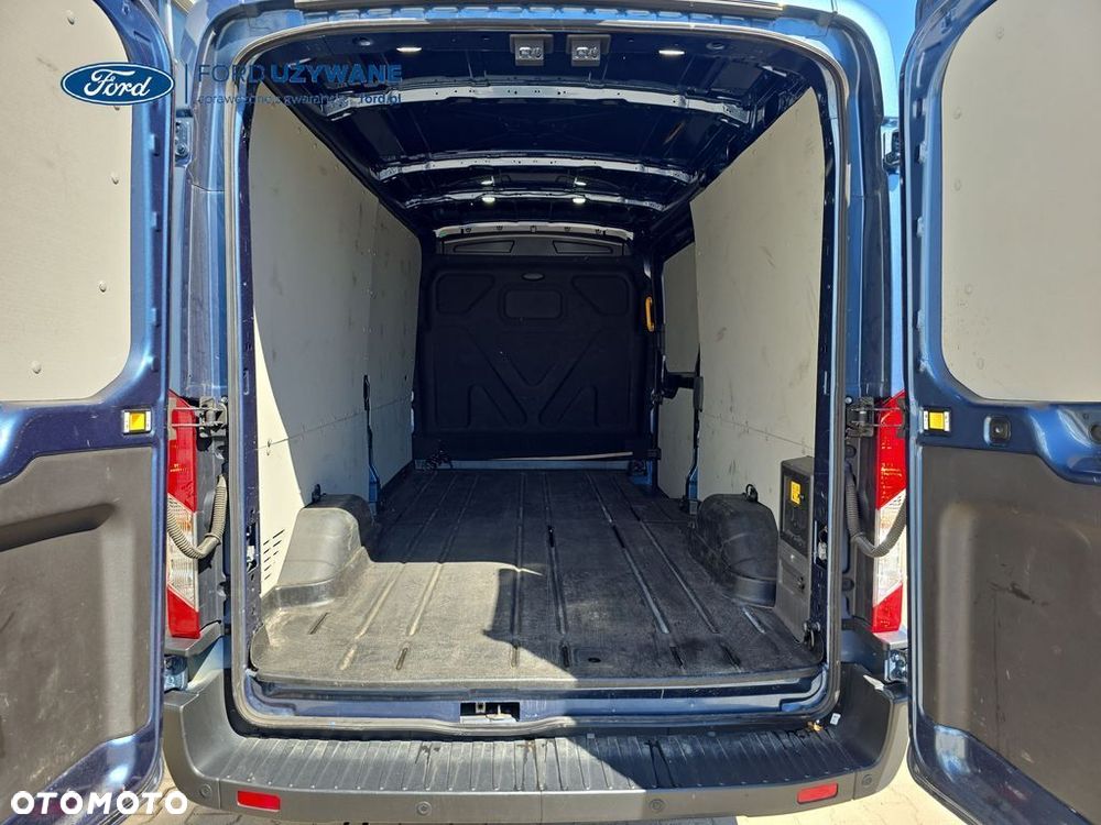 Ford Transit - 11