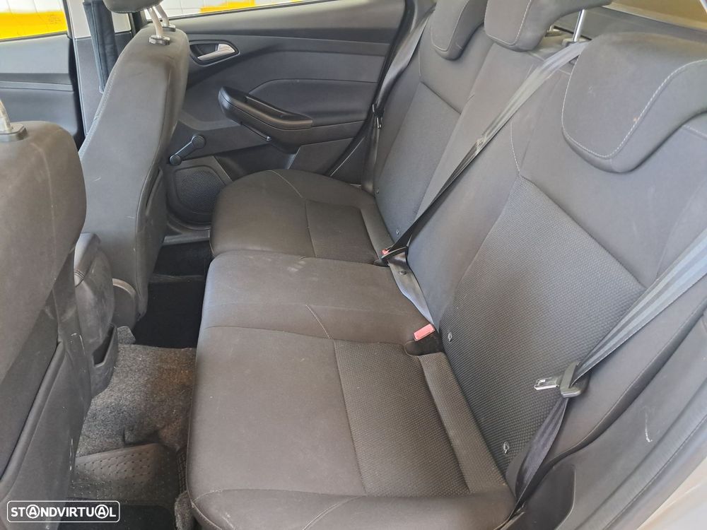 Ford Focus 1.5 TDCi Titanium - 9