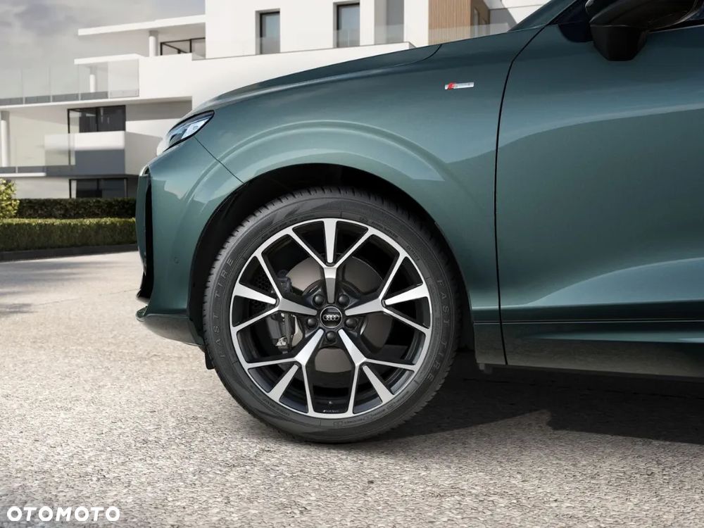 Audi Q3 Sportback - 7