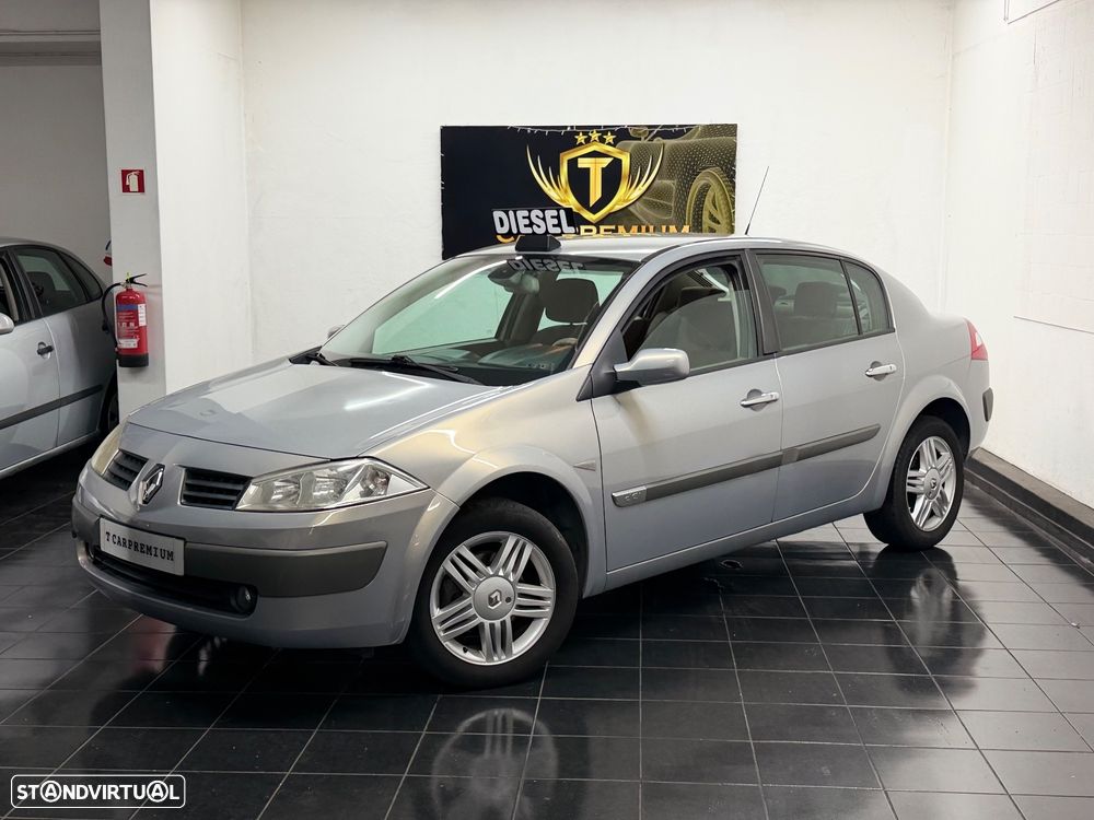 Renault Mégane 1.5 dCi Dynamique Luxe - 3