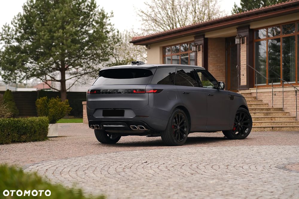 Land Rover Range Rover Sport S 4.4 V8 P530 First Edition - 8