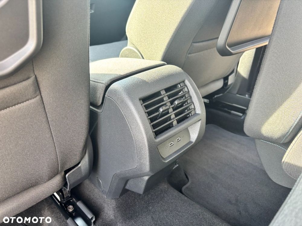 Ford Tourneo Connect Grand - 13
