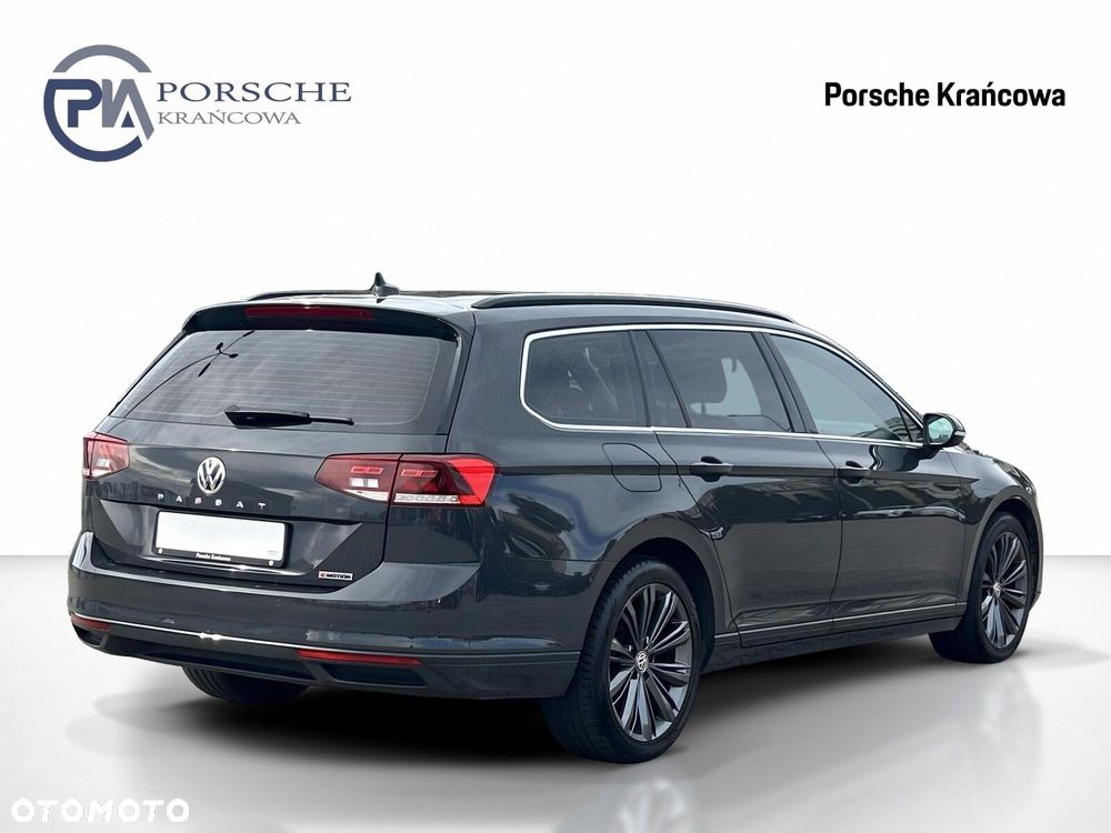 Volkswagen Passat - 5