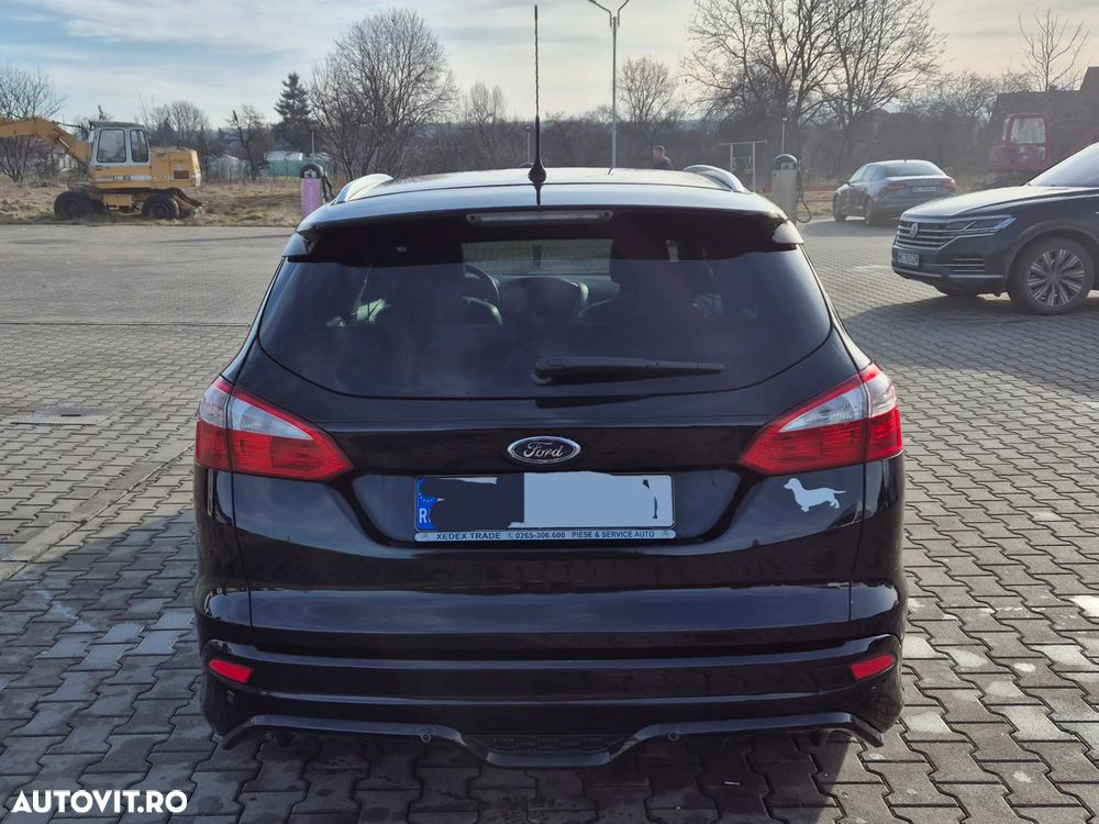 Ford Focus 1.6 TDCI ECOnetic 88g Start-Stopp-System Titanium - 6