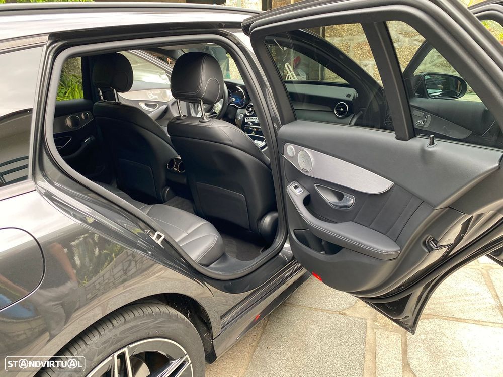 Mercedes-Benz C 300 de AMG Line - 25
