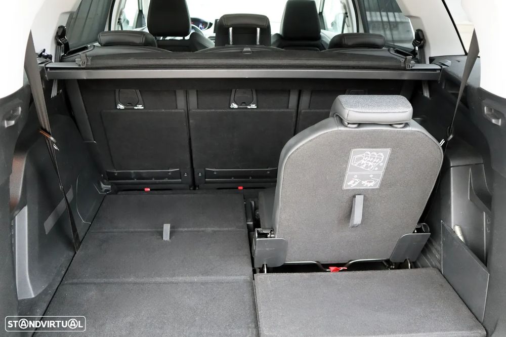 Peugeot 5008 BlueHDI 130 EAT8 Allure - 14