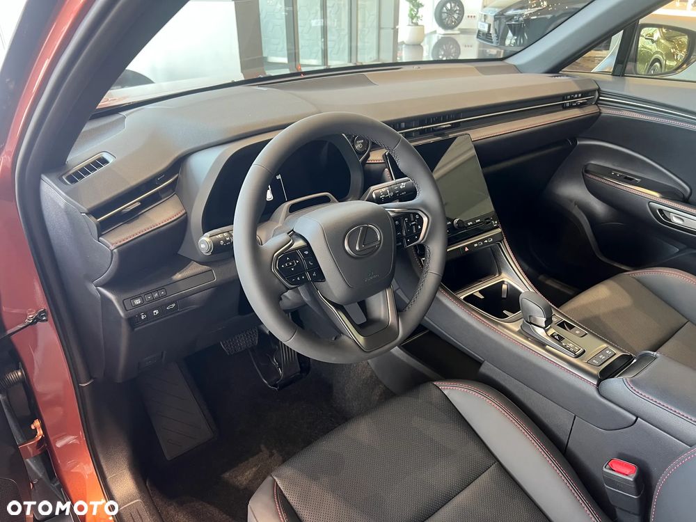 Lexus LBX 1.5 Hybrid Emotion - 5