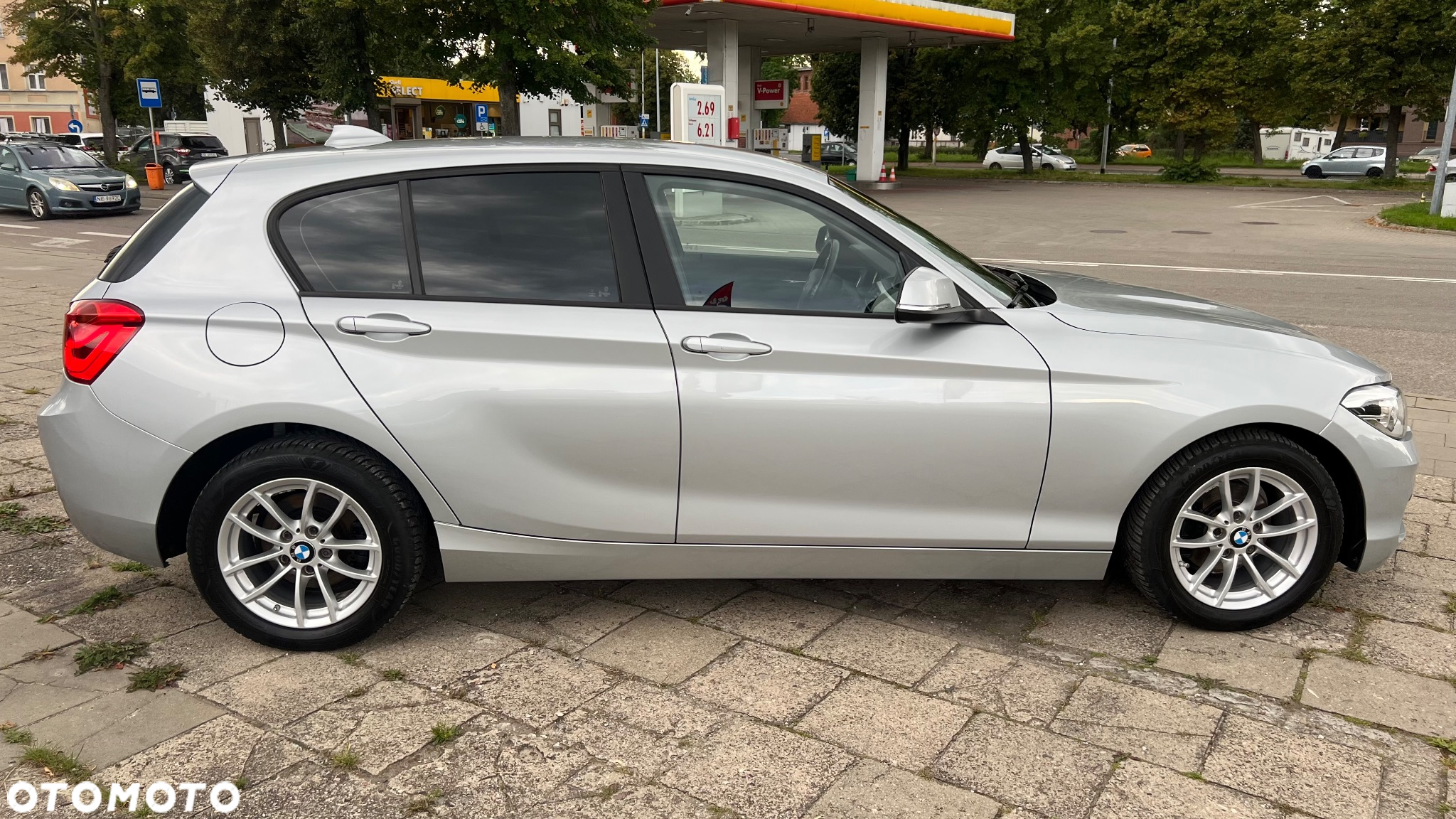 BMW Seria 1 116i M Sport - 9