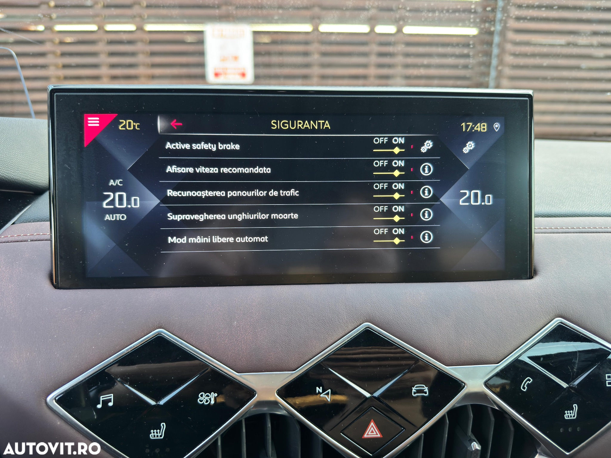 DS Automobiles DS 3 Crossback - 24