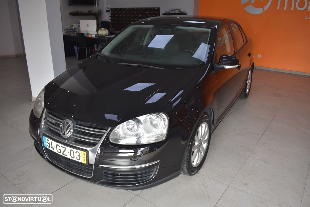 VW Jetta 1.9 TDi BlueM. Confortline - 5