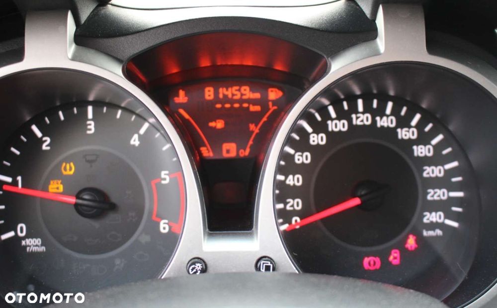 Nissan Juke - 12