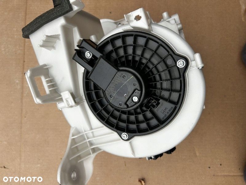 Dmuchawa wentylator MAZDA3 3 bm 13-17R europa - 1